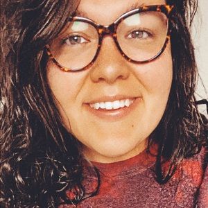 Meet your Posher, Breanna